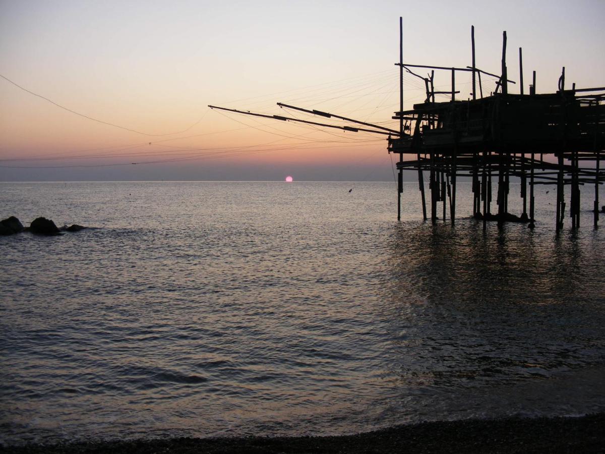 Il Magnolia Bed & Breakfast Francavilla Al Mare Bagian luar foto
